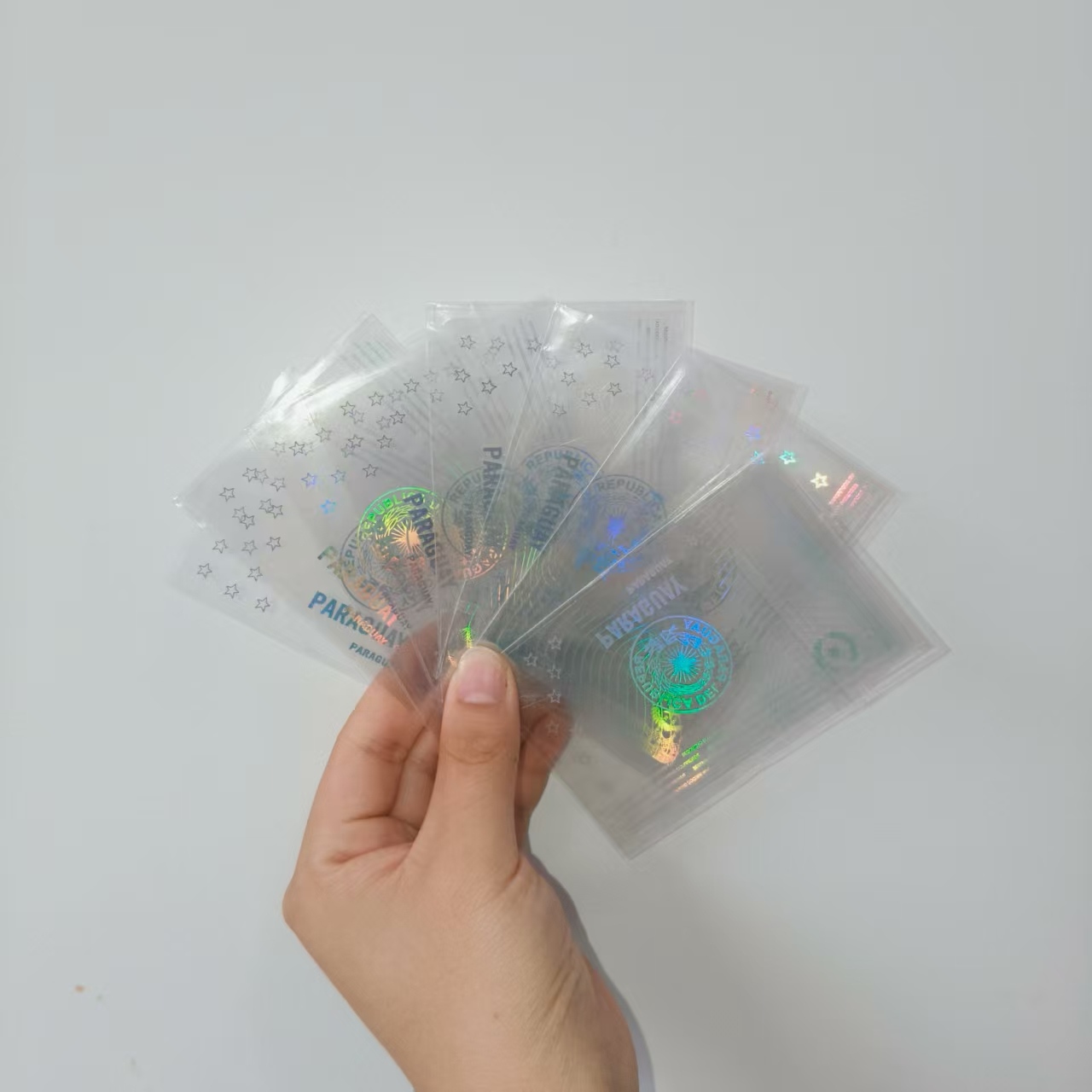 Jojo Pack Ships Pelekat Kad Hologram Telus ke Paraguay
