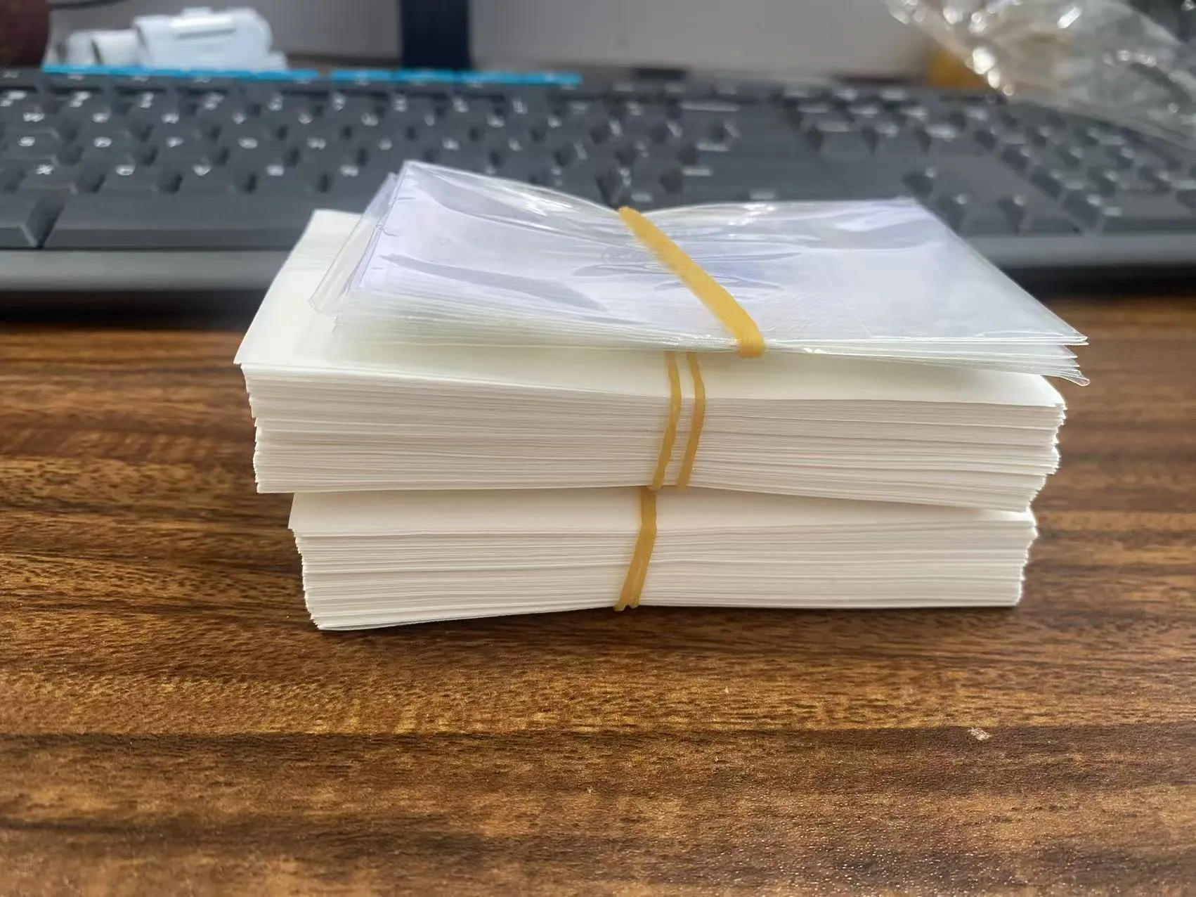 Pelekat Kad Kredit JoJo Pac Hologram Dihantar ke Pakistan