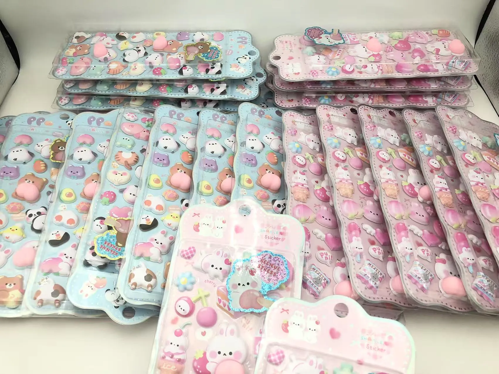 Berita hebat pelekat pelekat tekanan dari JoJo Pack hari ini!