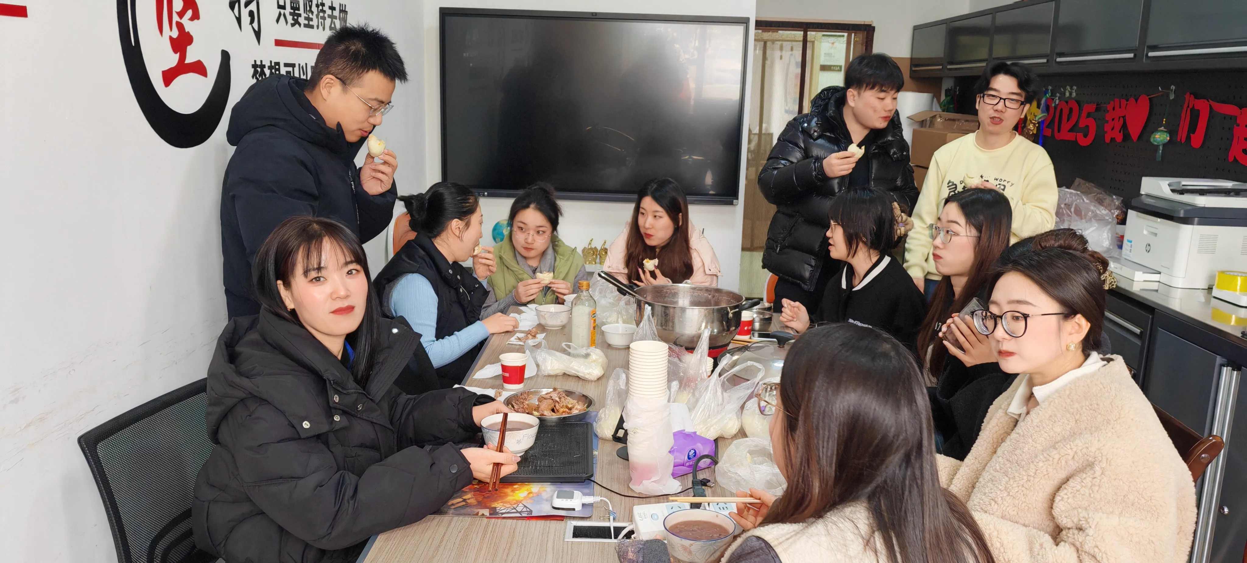 Rasa Tradisi dan Salam Hangat di JOJO Pack